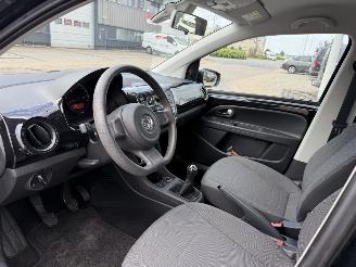 Volkswagen Up! 1.0 move up! BlueMotion picture 12