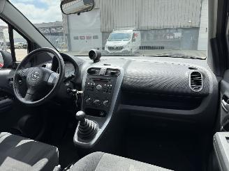 Opel Agila 1.2 Enjoy picture 11