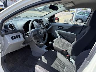Suzuki Alto 1.0 Acenta picture 15