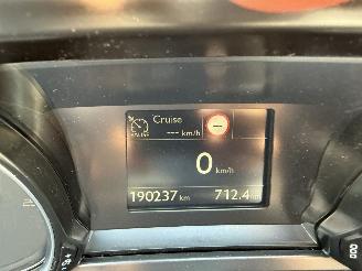 Peugeot 308 SW 1.6 BlueHDI Blue Lease Executive picture 19