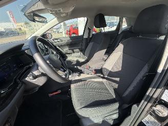 Volkswagen Polo 1.0 TSI Life picture 17