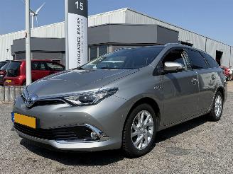škoda osobní automobily Toyota Auris Touring Sports 1.8 Hybrid Lease pro 2015/8