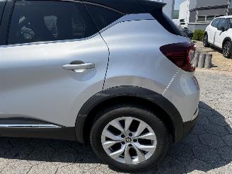 Renault Captur 1.0 TCe 90 Intens picture 12