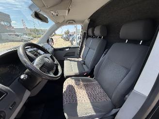 Volkswagen Transporter 2.5 TDI 340 MHD AUTOMAAT picture 14