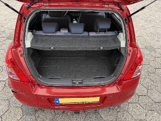 Suzuki Swift 1.3 Shogun picture 11