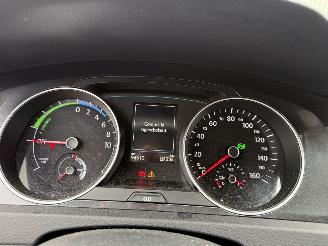 Volkswagen e-Golf e-Golf picture 16