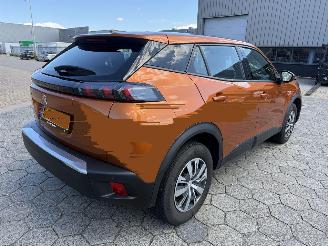Peugeot e-2008 EV Active Pack 50 kWh picture 4