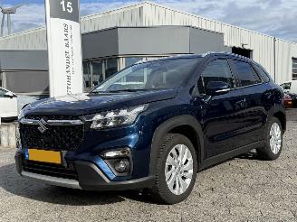 Damaged car Suzuki S-Cross 1.4 Boosterjet Select Smart Hybrid 2024/11