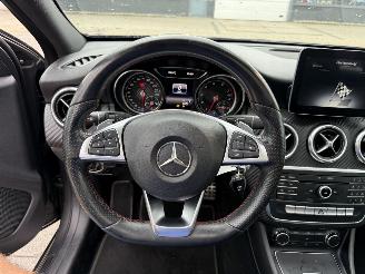 Mercedes A-klasse A180 AMG PANO AUTOMAAT picture 20