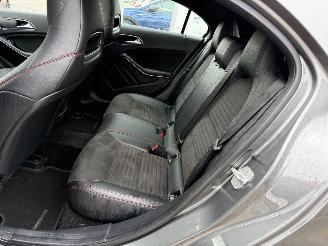 Mercedes A-klasse A180 AMG PANO AUTOMAAT picture 16