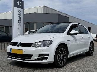 škoda osobní automobily Volkswagen Golf 1.2 TSI Comfortline PANO 2014/3