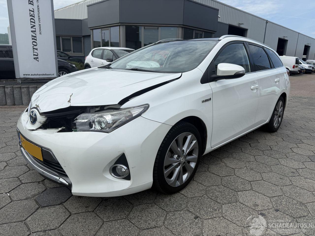 Toyota Auris Touring Sports 1.8 Hybrid AUTOMAAT