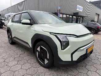 Damaged car Kia EV3 Plus 81.4 kWh 2025/1