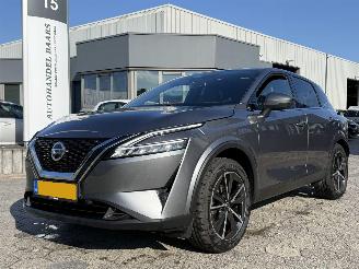 krockskadad bil auto Nissan Qashqai 1.3 MHEV Tekna 2022/3
