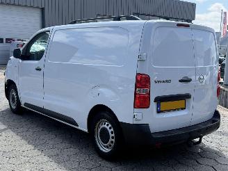 krockskadad bil bedrijf Opel Vivaro 1.5 CDTI L2H1 Selection 2023/8