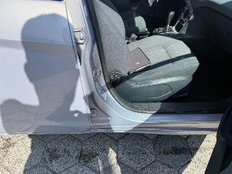 Ford Fiesta 1.4 Ghia AUTOMAAT picture 14