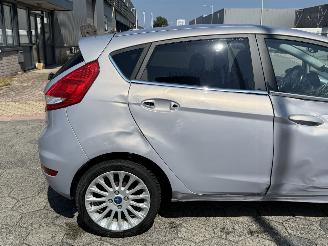 Ford Fiesta 1.4 Ghia AUTOMAAT picture 5