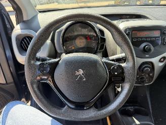 Peugeot 108 1.0 e-VTi Active picture 15