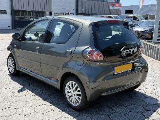 Voiture accidenté Toyota Aygo 1.0-12V Aspiration Green 2010/1