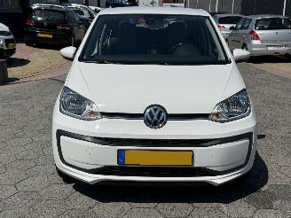 Volkswagen Up! 1.0 BMT move up! picture 2
