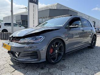 skadebil auto Volkswagen Golf Panaramadak TCR 2.0 TSI GTI TCR 2019/6