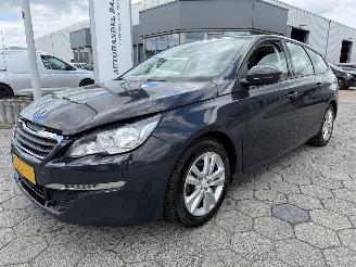 uszkodzony samochody osobowe Peugeot 308 SW 1.2 PureTech Active 2015/6