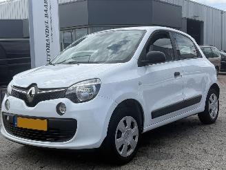 Schadeauto Renault Twingo 1.0 SCe Collection 2018/8