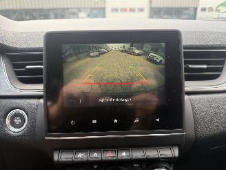 Renault Captur 1.3 TCe 140 Intens picture 18