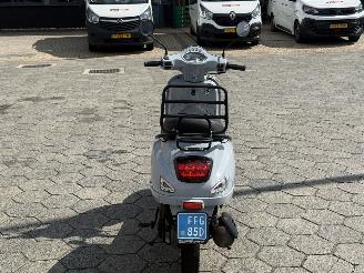 Killerbee  VXL picture 7