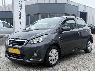 Vaurioauto  passenger cars Peugeot 108 1.0 e-VTi Active 2017/2