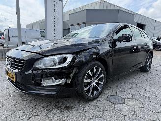 Auto incidentate Volvo V-60 1.5 T3 Polar+ Dynamic 2018/2