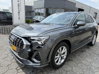 Damaged car Volkswagen Golf 45 TFSI e S edition 2023/4
