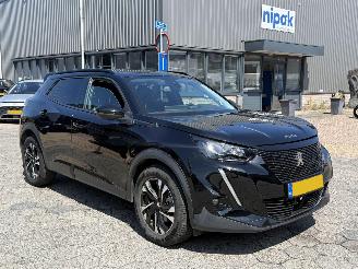Peugeot e-2008 EV Allure Pack 50 kWh picture 3