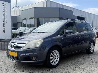Coche accidentado Opel Zafira 1.6 Executive 2006/9