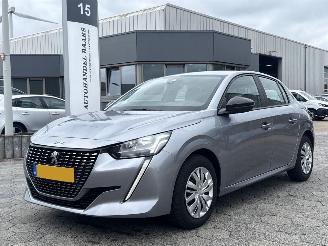 Schadeauto Peugeot 208 1.2 PureTech Active 2022/12