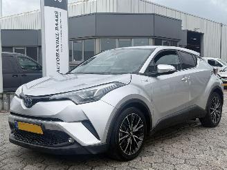 Schadeauto Toyota CH-R 1.8 Hybrid Premium 2017/1