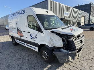 Volkswagen Crafter 35 2.0 TDI L2H1  100kw picture 3