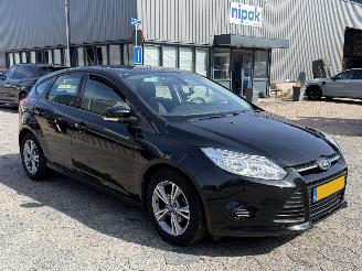 Ford Focus 1.0 EcoBoost Edition picture 3