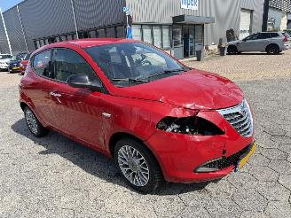 Lancia Ypsilon 0.9 TwinAir Silver picture 3