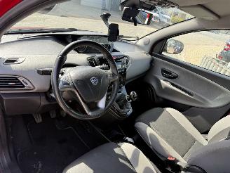 Lancia Ypsilon 0.9 TwinAir Silver picture 16