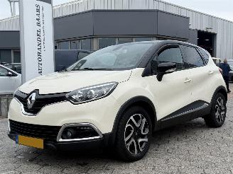 skadebil auto Renault Captur 0.9 TCe Dynamique 2015/1