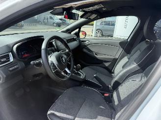 Renault Clio 1.6 E-Tech Hybrid 145 Techno AUTOMAAT picture 14
