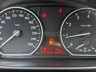 BMW 1-serie Cabrio 120i High Executive picture 18