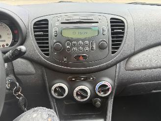Hyundai I-10 1.1 Active Cool picture 15