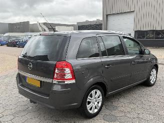 Opel Zafira 1.8 Cosmo 7persoons picture 4