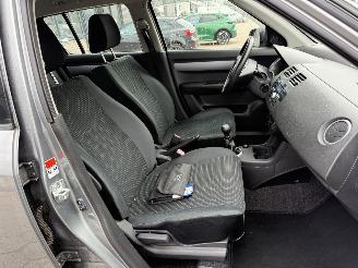 Suzuki Swift 1.5 Exclusive picture 14