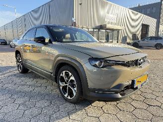 Coche accidentado Mazda MX-3 e-SkyActiv R-EV 170 Makoto 2025/3