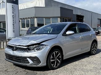 Vaurioauto  passenger cars Volkswagen Polo 1.0 TSI Life Business 2024/1