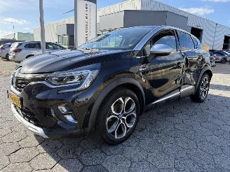 Schadeauto Renault Captur E-TECH PLUG-IN HYBRID 2021/1