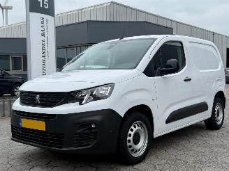 skadebil bedrijf Peugeot Partner 1.5 AUTOMAAT BlueHDi 130 EAT8 S&S L1 2024/2